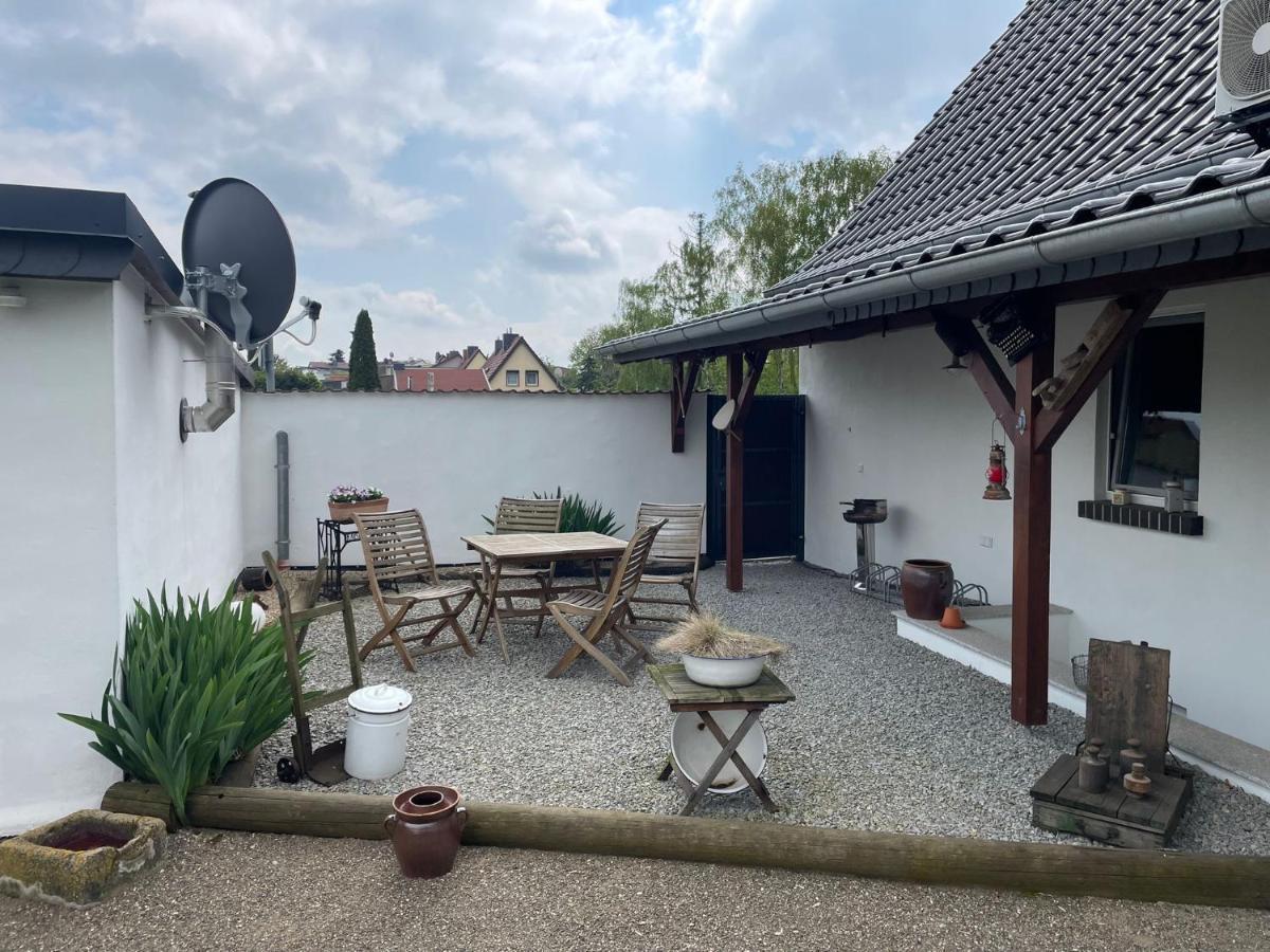 Pension Landhaus An Der Saale Бернбург Экстерьер фото
